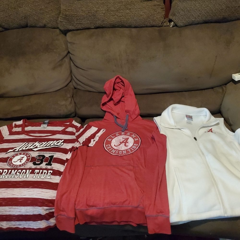 Ladies Lot of Alabama Crimson Tide Shirts